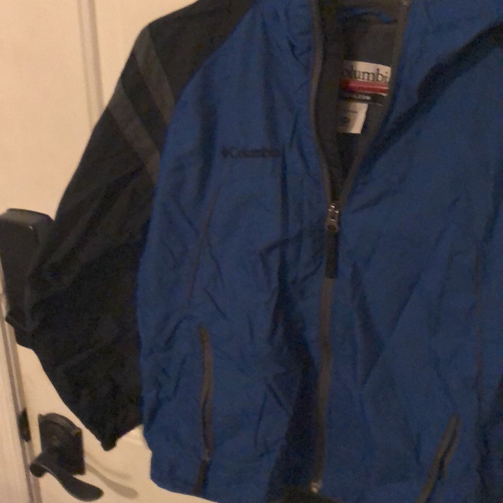 Columbia Jacket - Picture 6 of 9